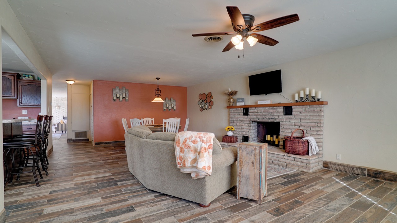 Photo of Livingroom in Tyrone