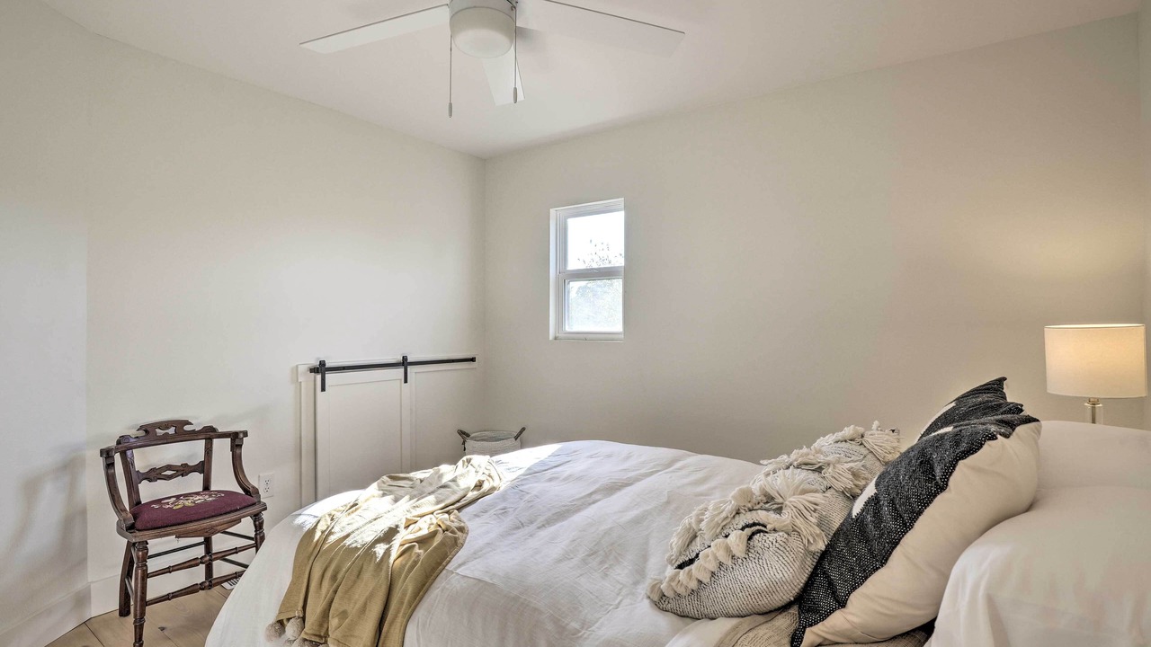 Photo of Bedroom in Eagle Rock