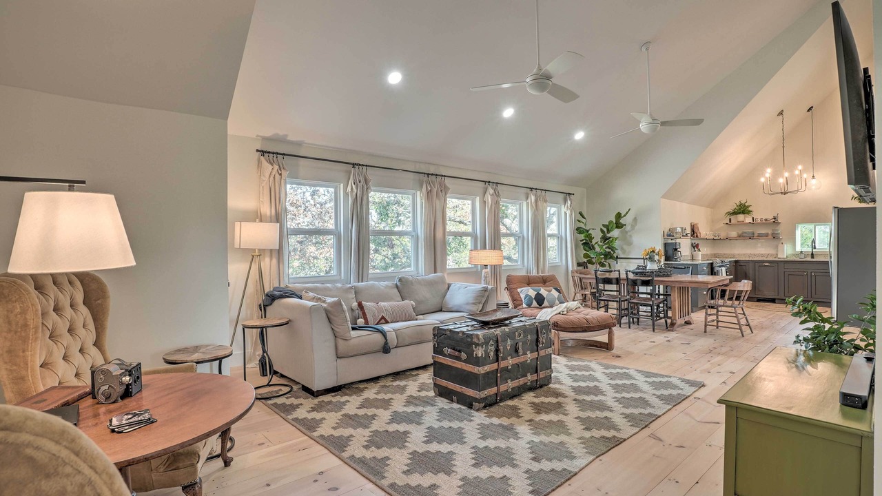 Photo of Livingroom in Eagle Rock
