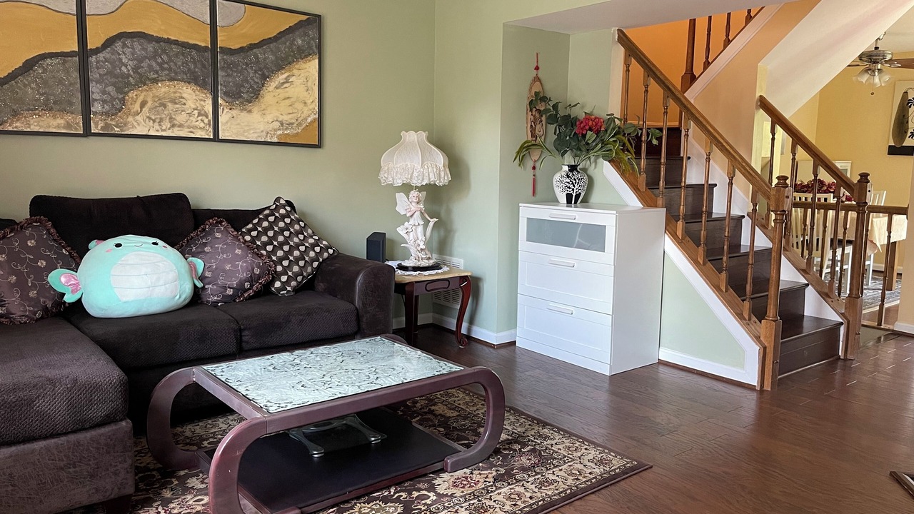 Photo of Livingroom in Woodbridge