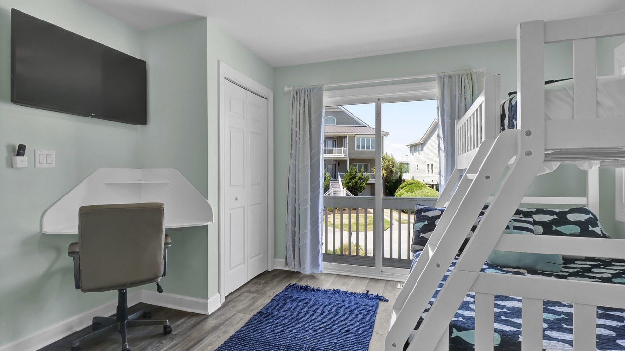 Photo of Bedroom in Village of Stump Sound