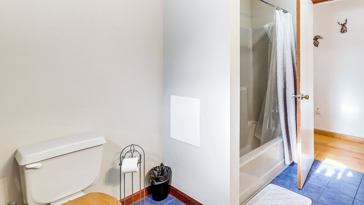 Photo of Bathroom in Tannersville