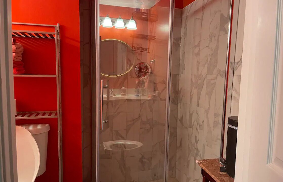 Photo of Bathroom in Neabsco