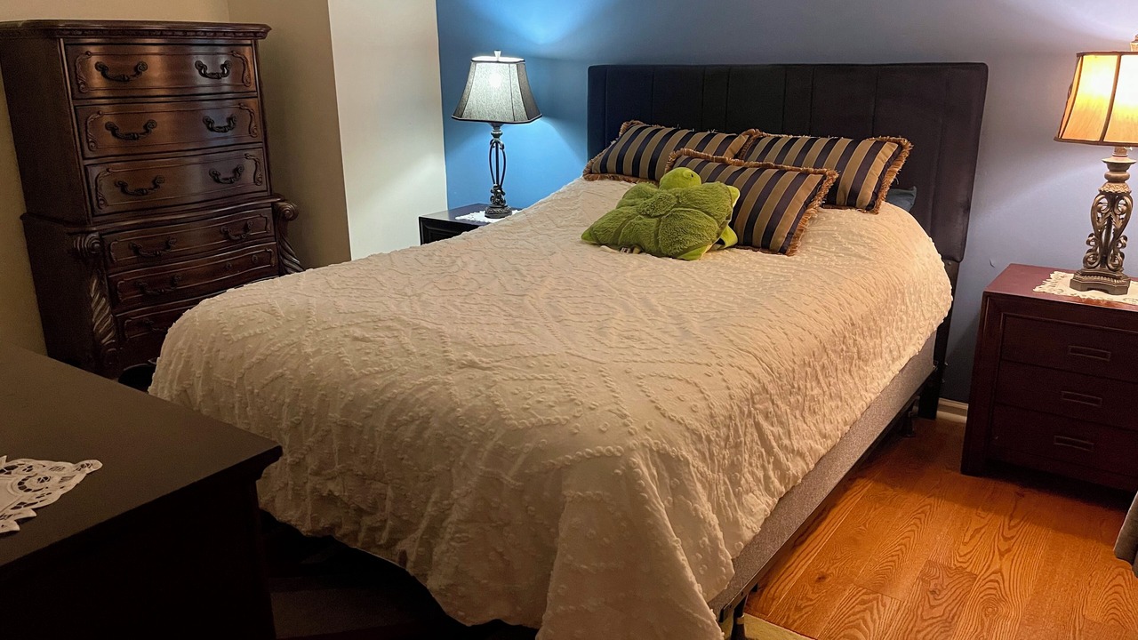 Photo of Bedroom in Neabsco