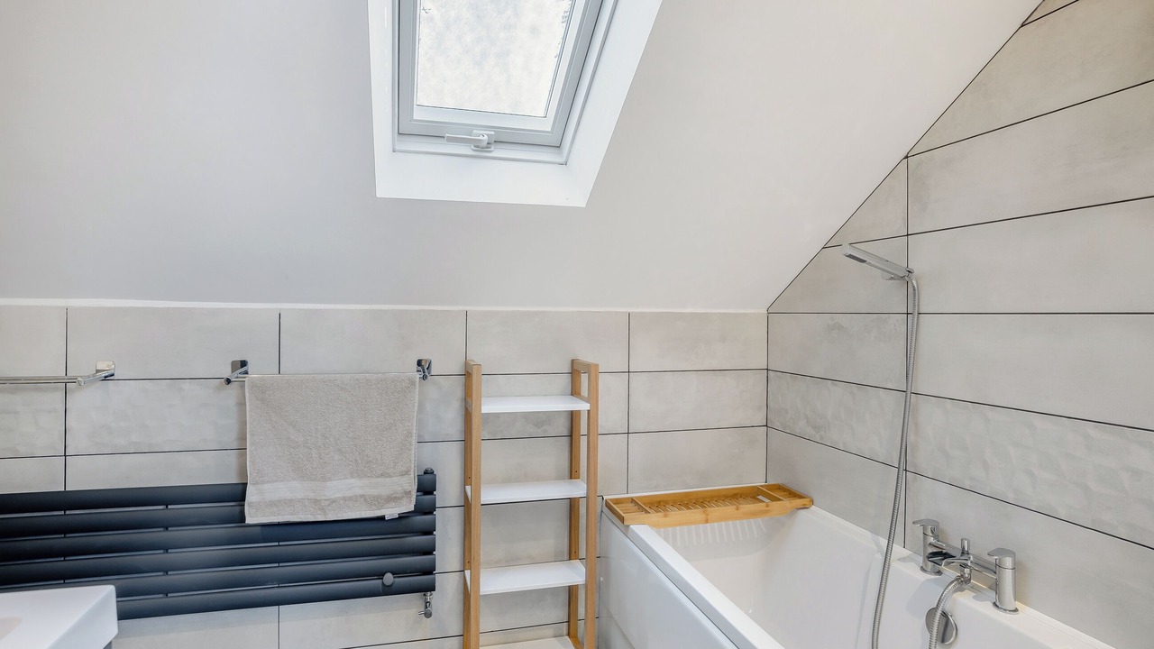 Photo of Bathroom in Tregaron