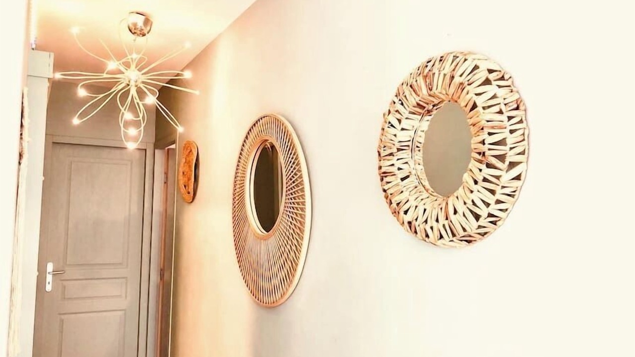 Photo of Others in Collias