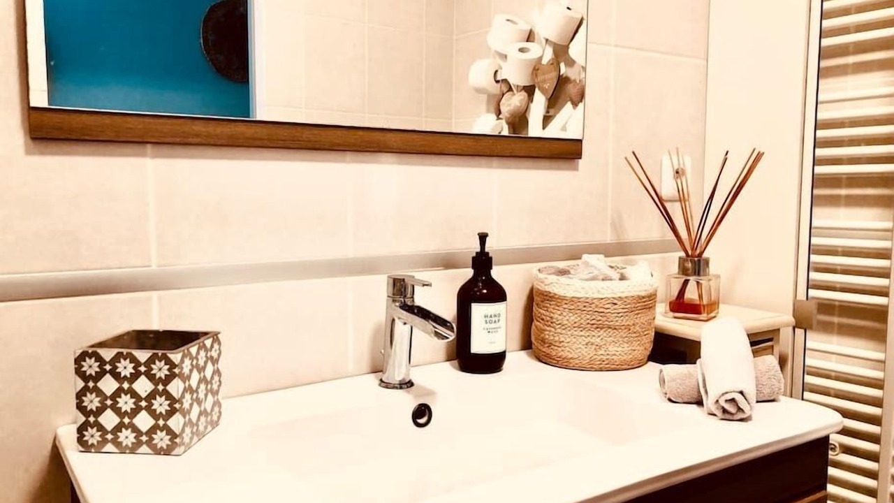 Photo of Bathroom in Collias