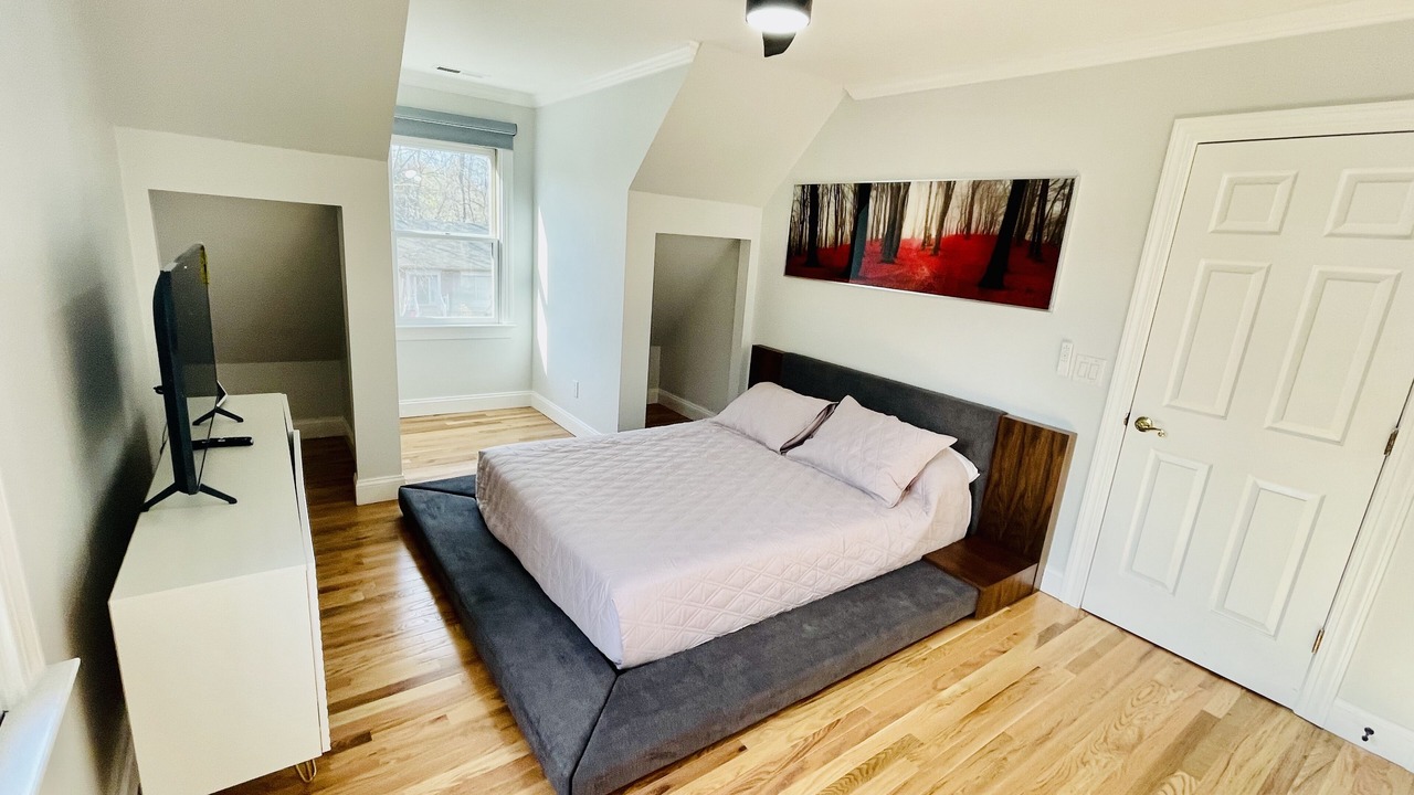 Photo of Bedroom in Lake Jeanette