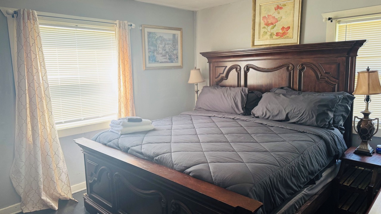 Photo of Bedroom in Shannon