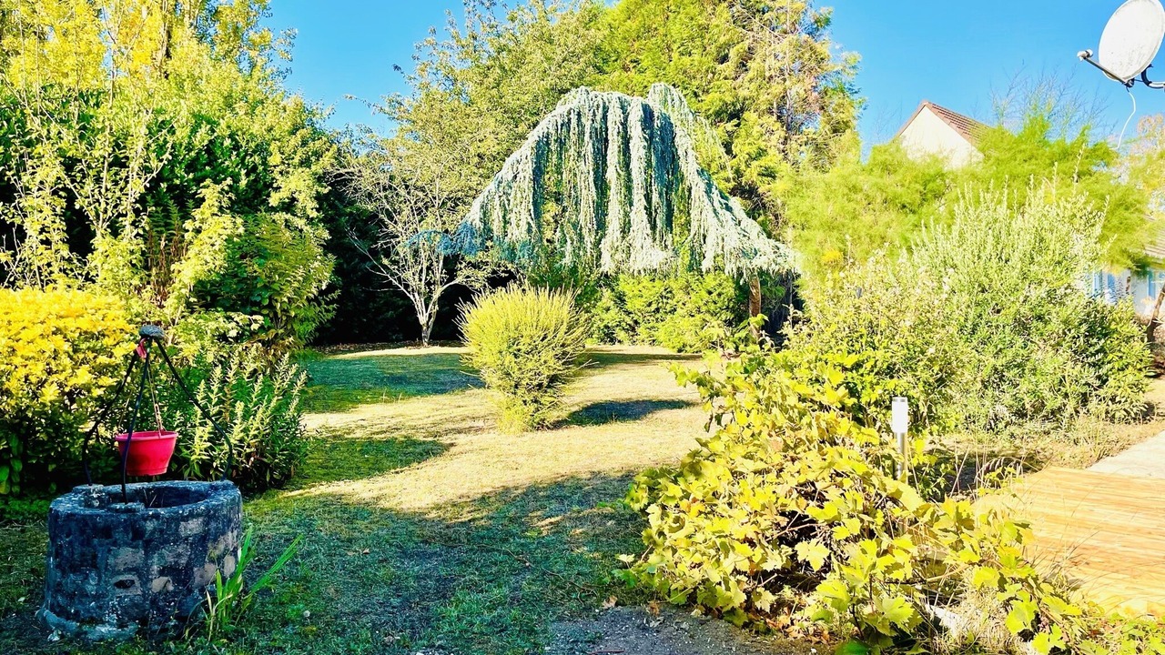 Photo of Outdoor in Gressy