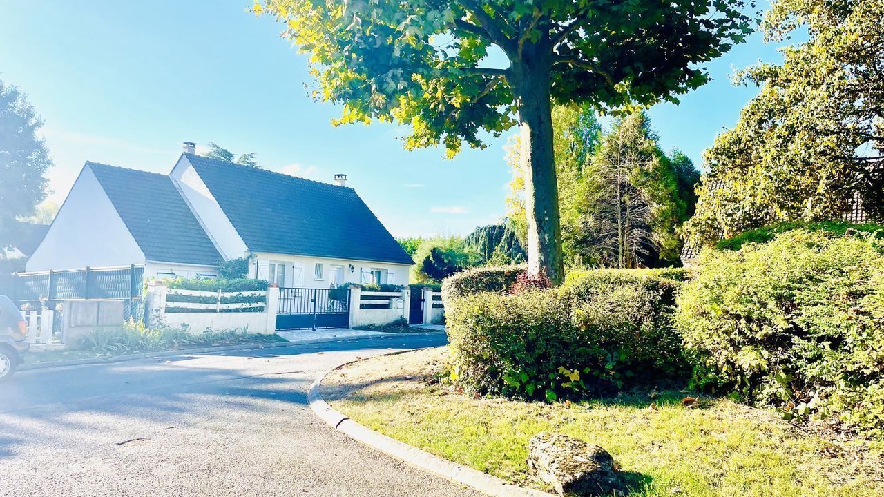 Photo of Outdoor in Gressy