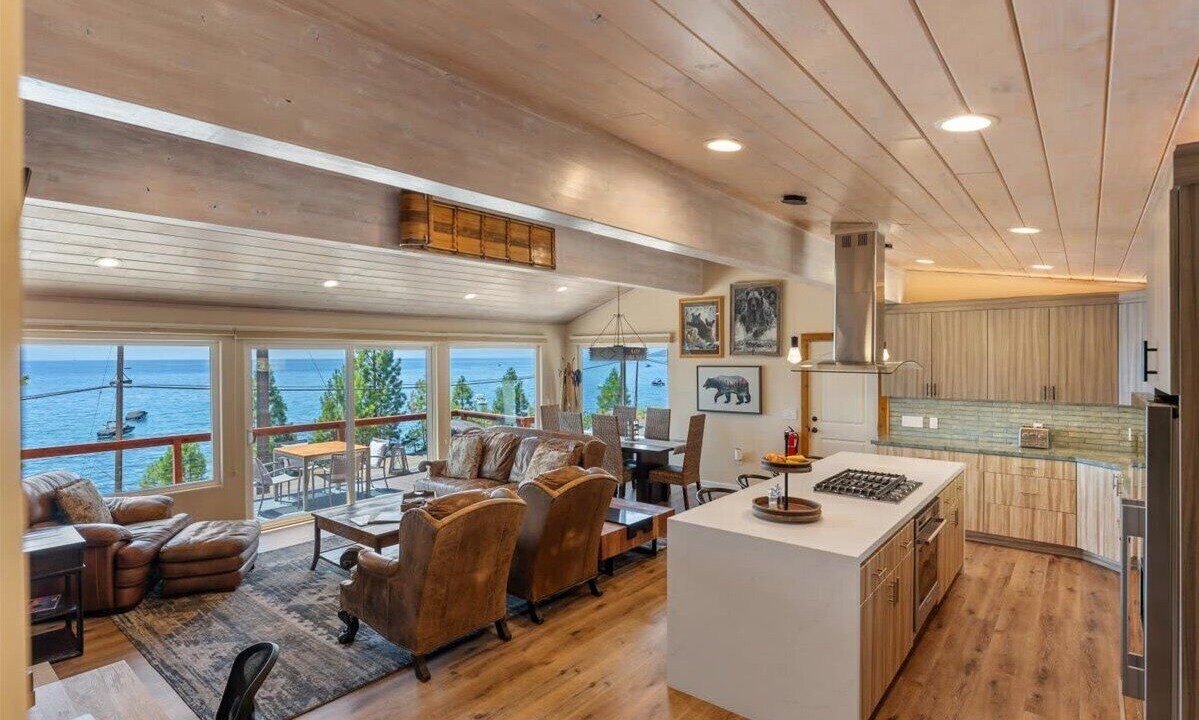 Photo of Others in Tahoe Vista