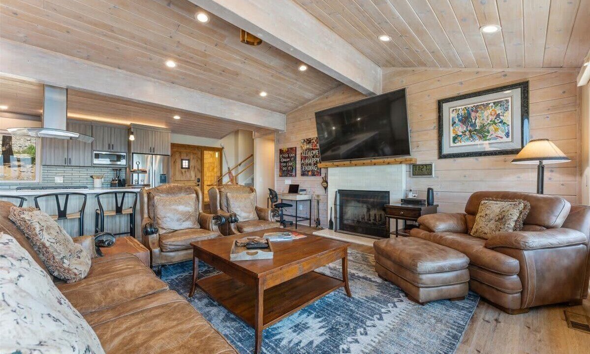 Photo of Bedroom in Tahoe Vista
