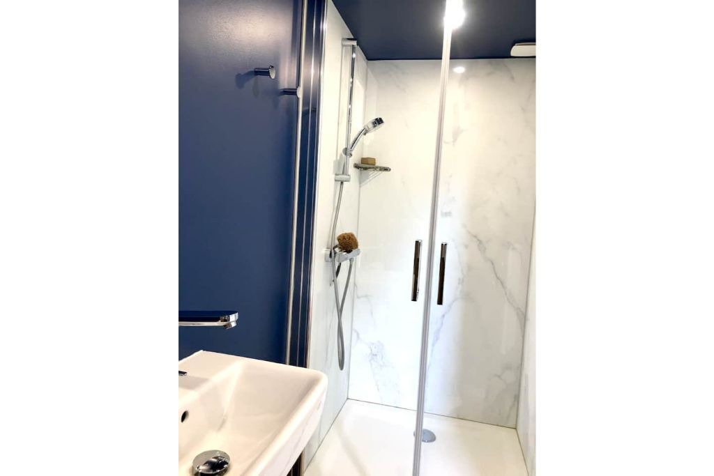 Photo of Bathroom in La Capelle-les-Boulogne