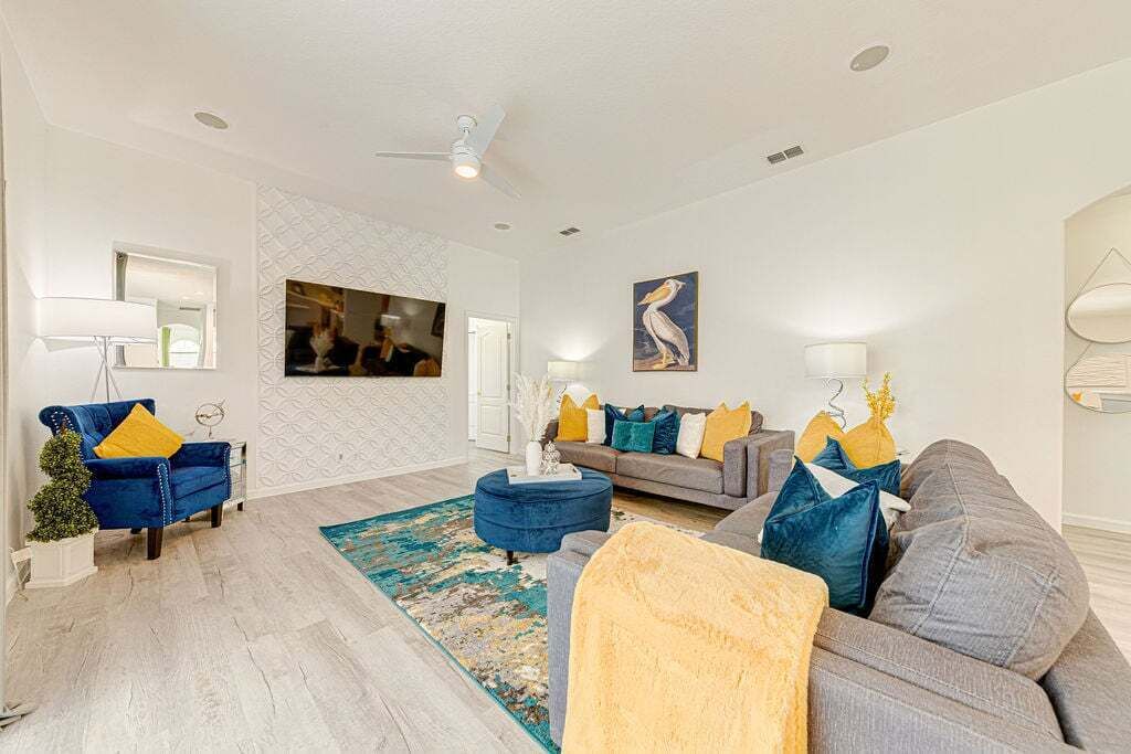 Photo of Livingroom in Highlands Reserve