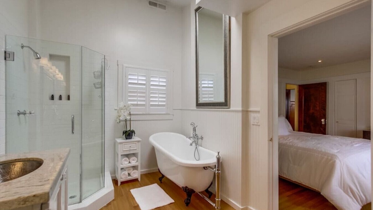 Photo of Bathroom in Hillcrest