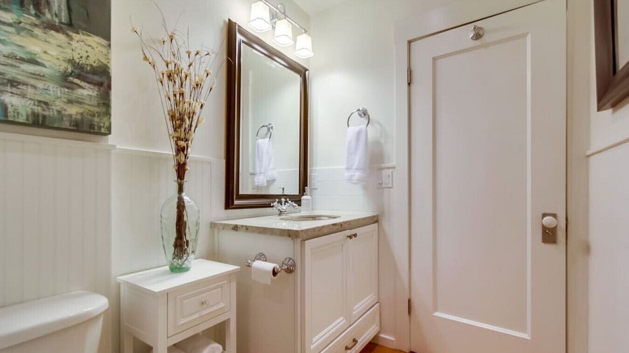 Photo of Bathroom in Hillcrest