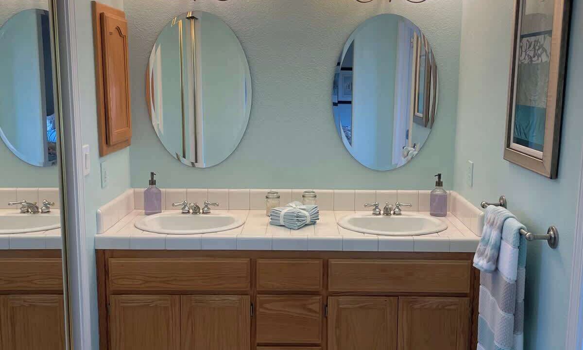 Photo of Bathroom in North Auburn