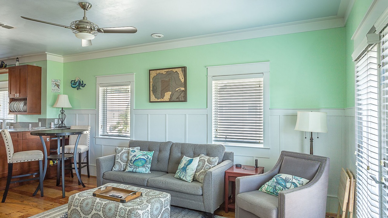 Photo of Livingroom in Carrabelle