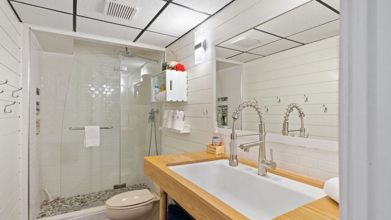 Photo of Bathroom in Harbor Springs