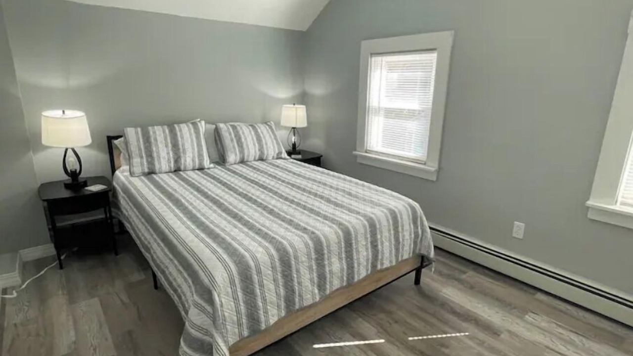 Photo of Bedroom in Clinton