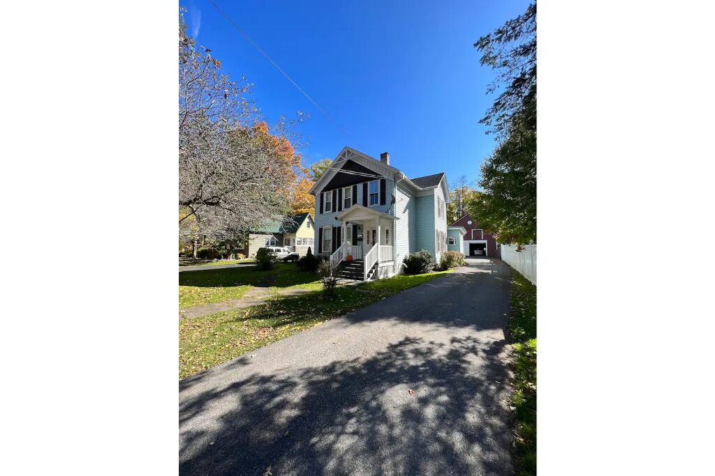 Photo of Outdoor in Clinton
