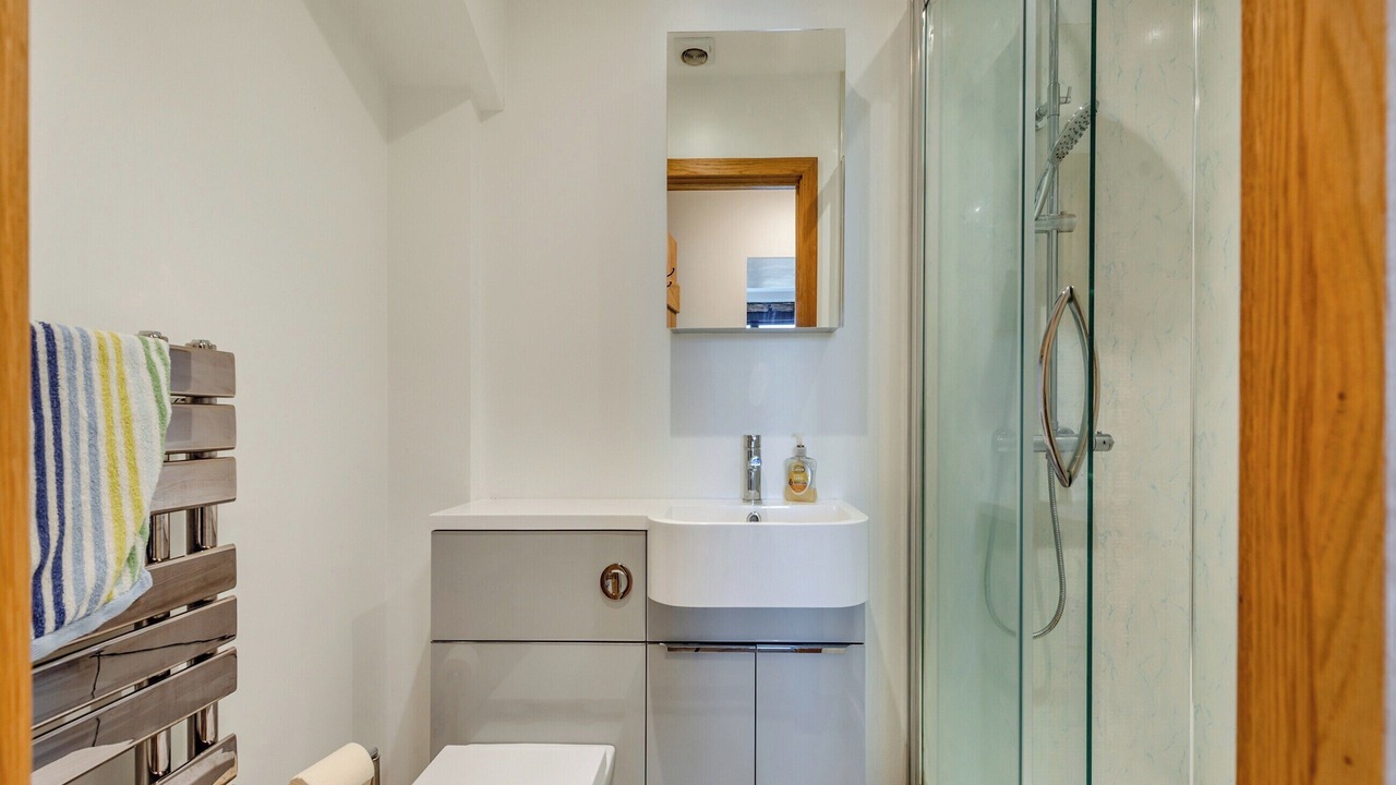 Photo of Bedroom in Lampeter