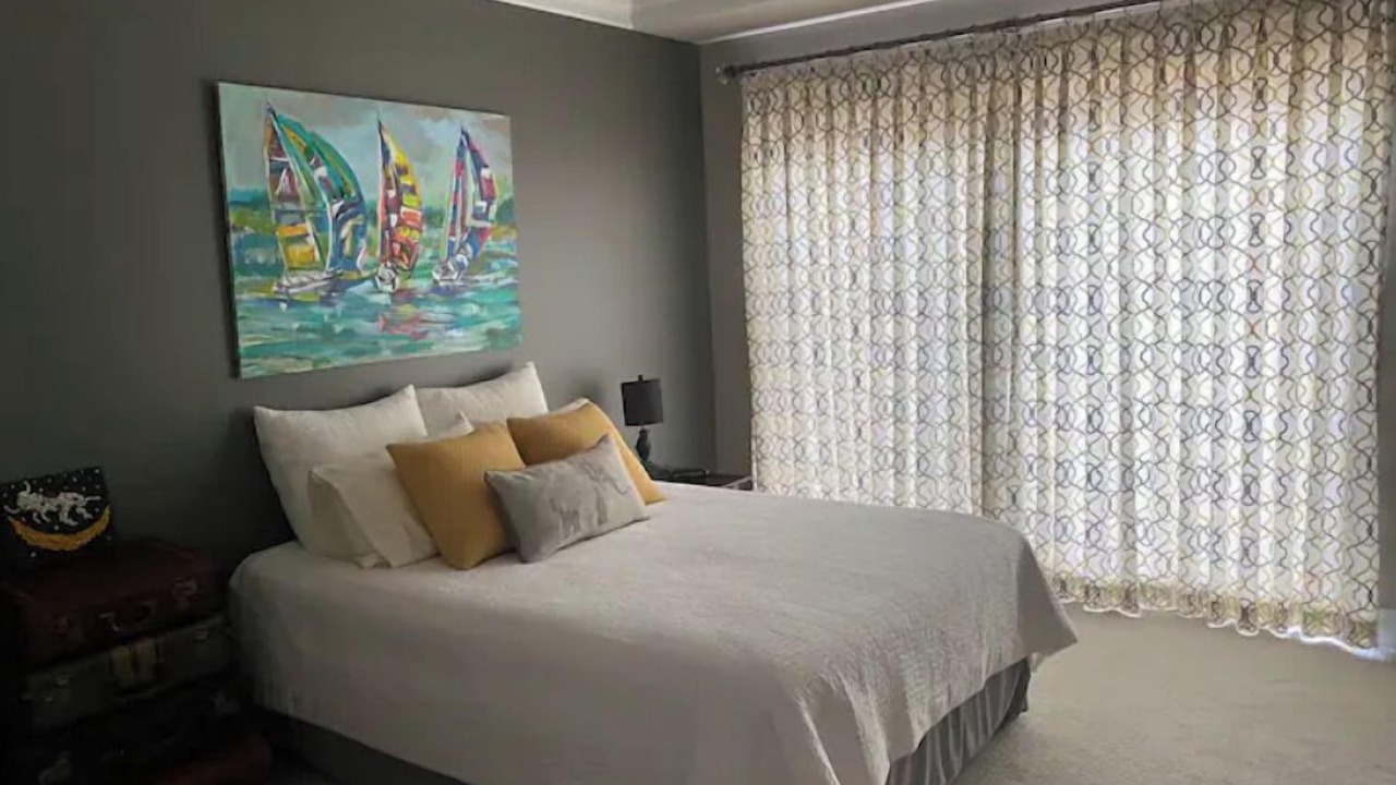 Photo of Bedroom in Downtown