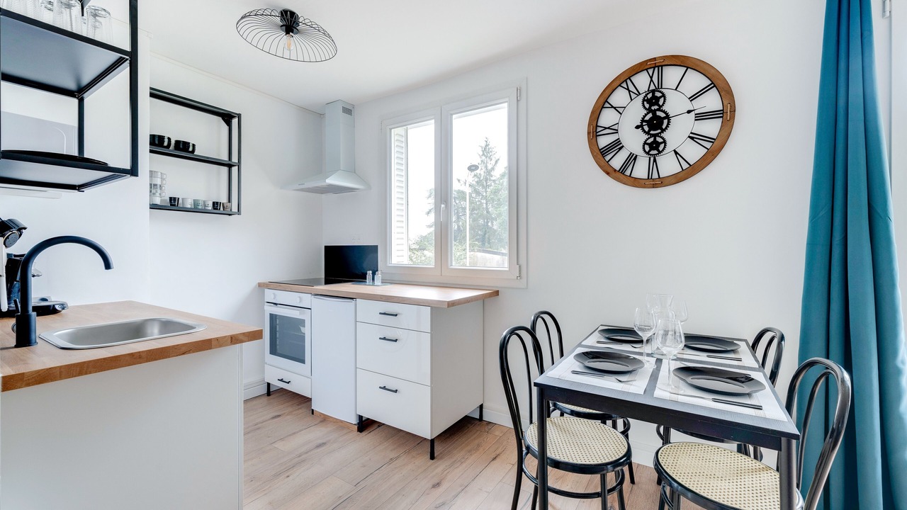 Photo of Kitchen in Quartier Beauregard-Boufflers-Buthegnemont-Boudonville