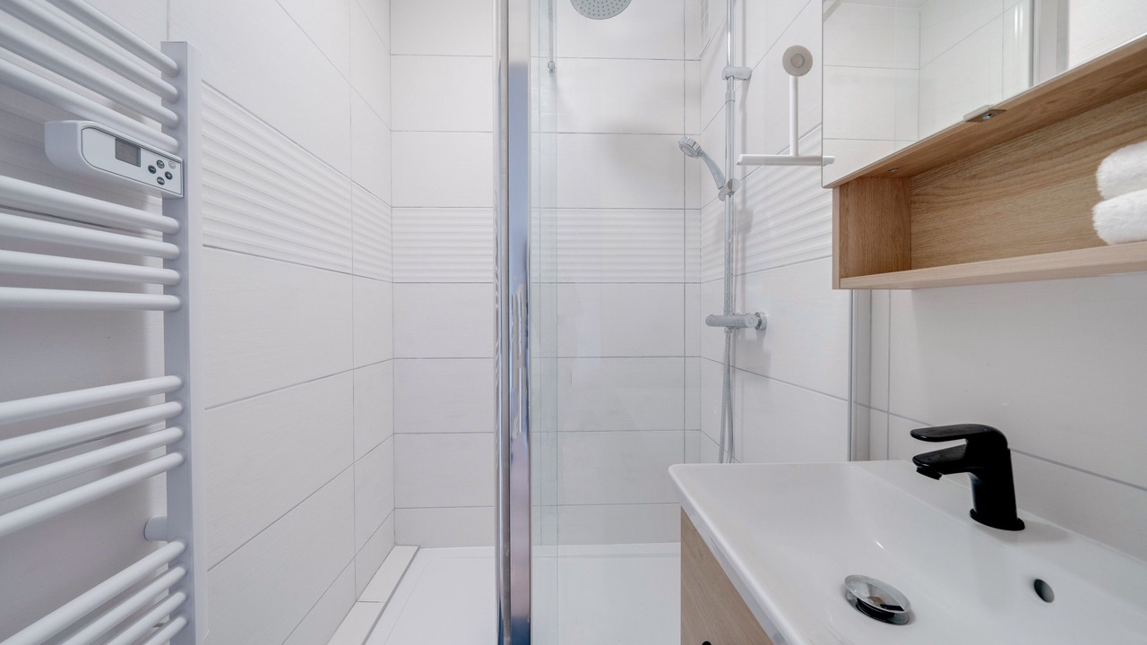 Photo of Bathroom in Quartier Beauregard-Boufflers-Buthegnemont-Boudonville