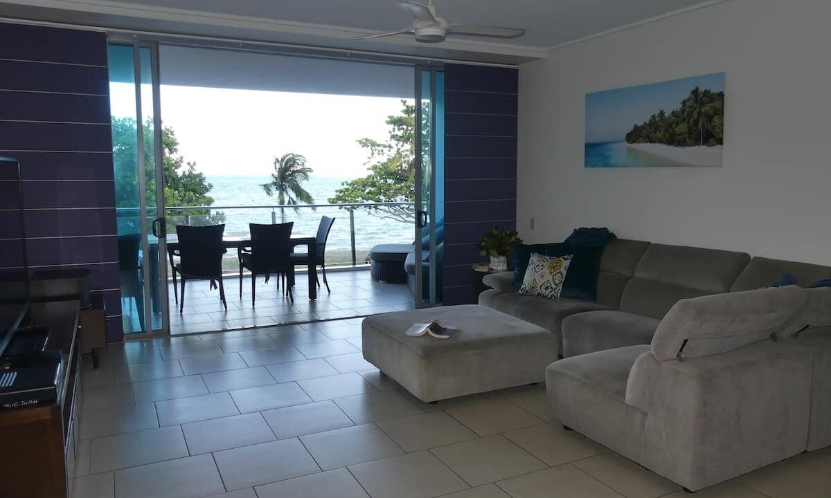 Photo of Livingroom in North Ward