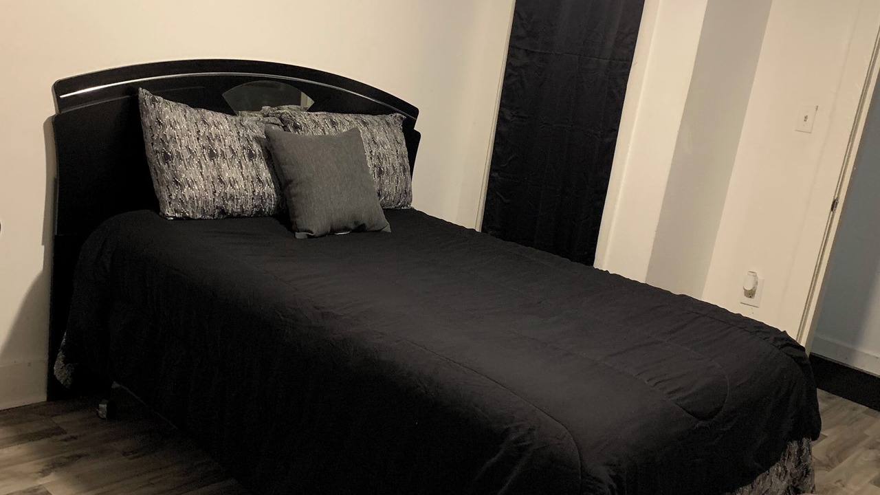 Photo of Bedroom in Water Valley