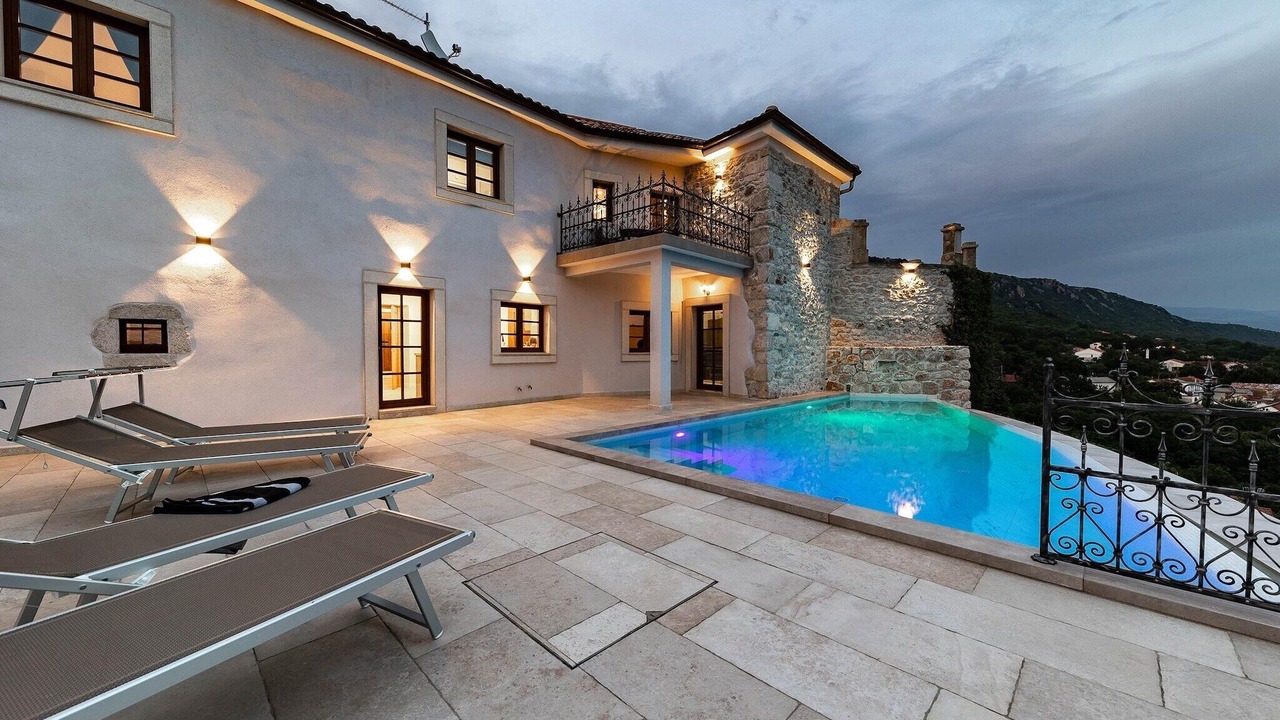 Photo of Outdoor in Bribir