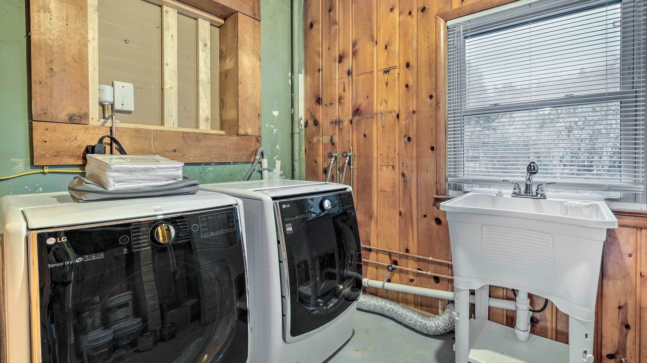 Photo of Others in Rose Haven