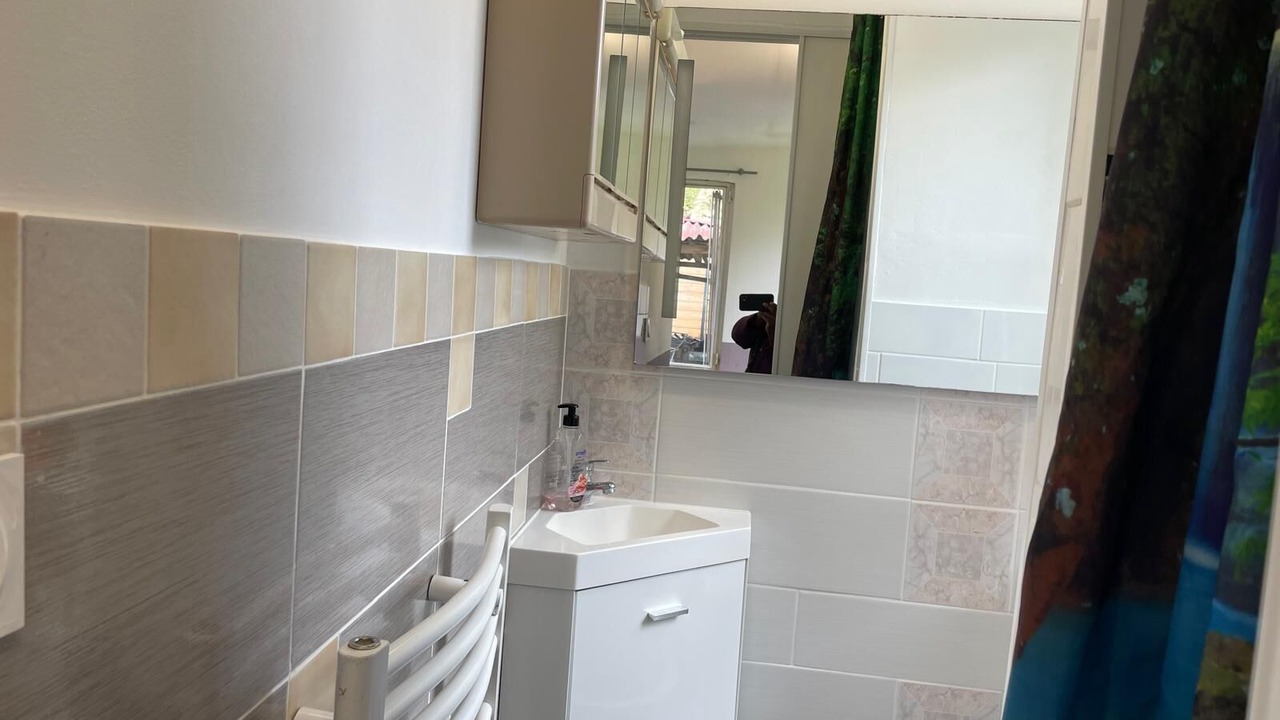 Photo of Bathroom in Belle-Eglise