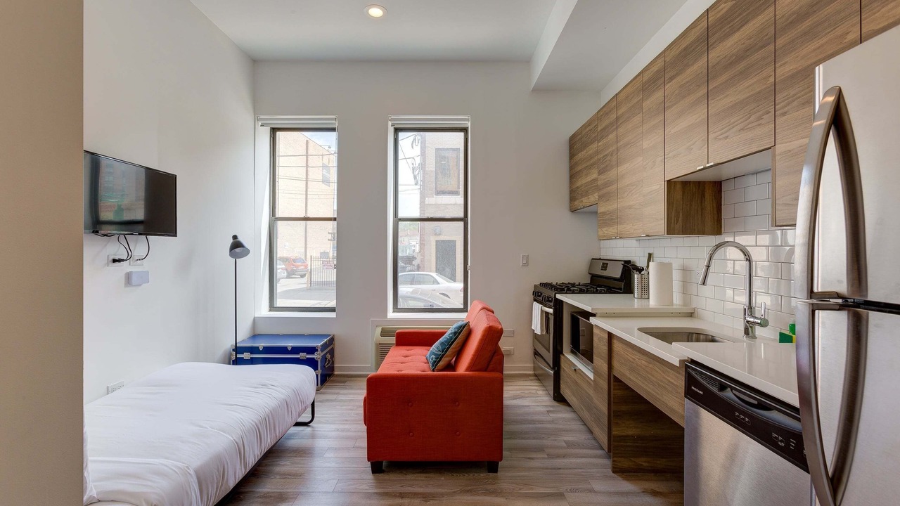 Photo of Bedroom in River West