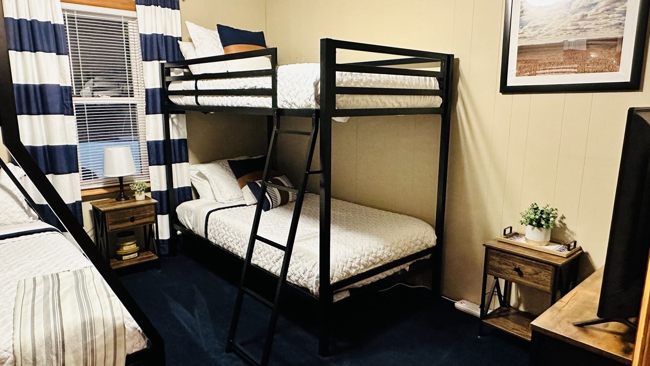 Photo of Bedroom in Highland  Vermillion County