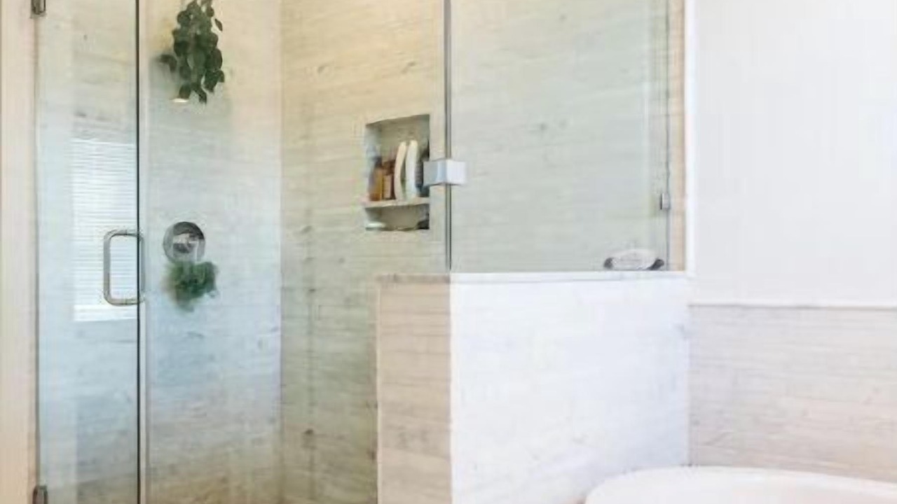 Photo of Bathroom in Washington Ave./ Memorial Park