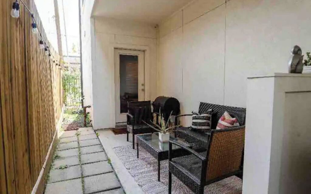 Photo of Patio Balcony in Washington Ave./ Memorial Park