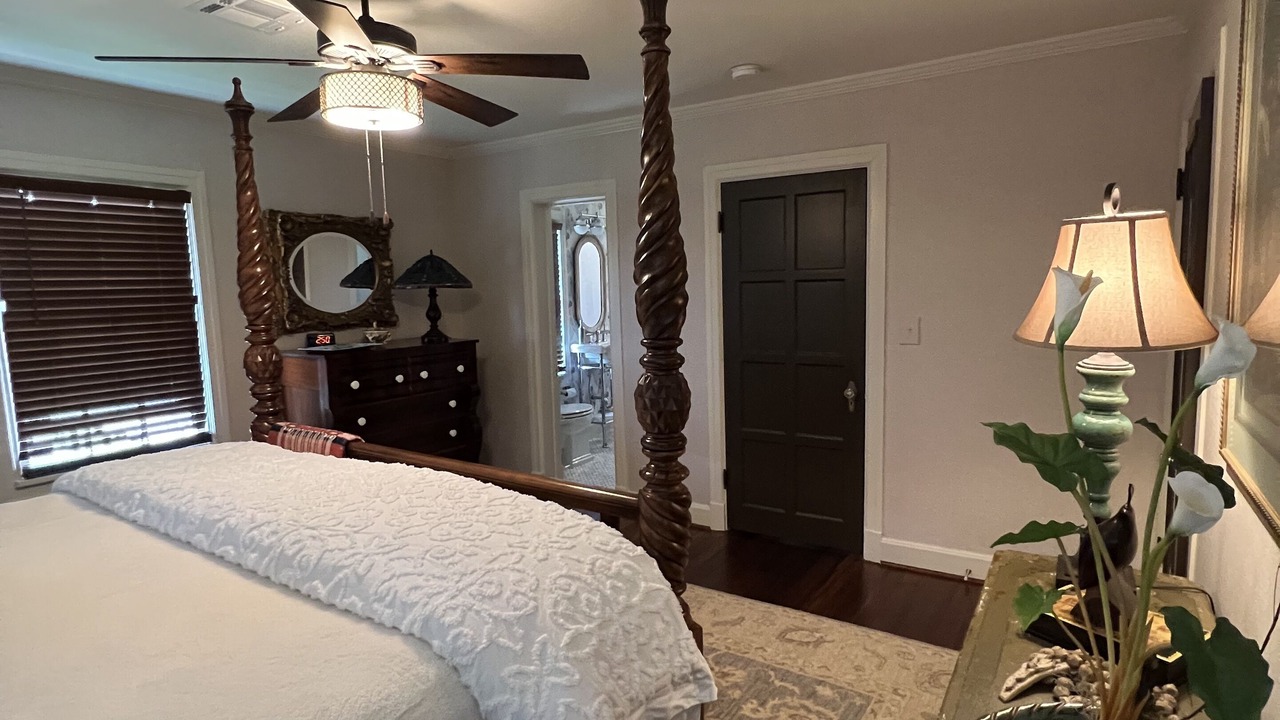 Photo of Bedroom in New Iberia
