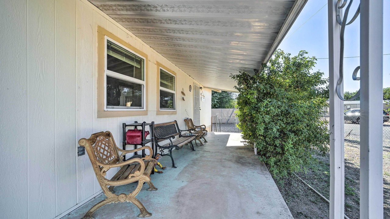 Photo of Patio Balcony in Roosevelt