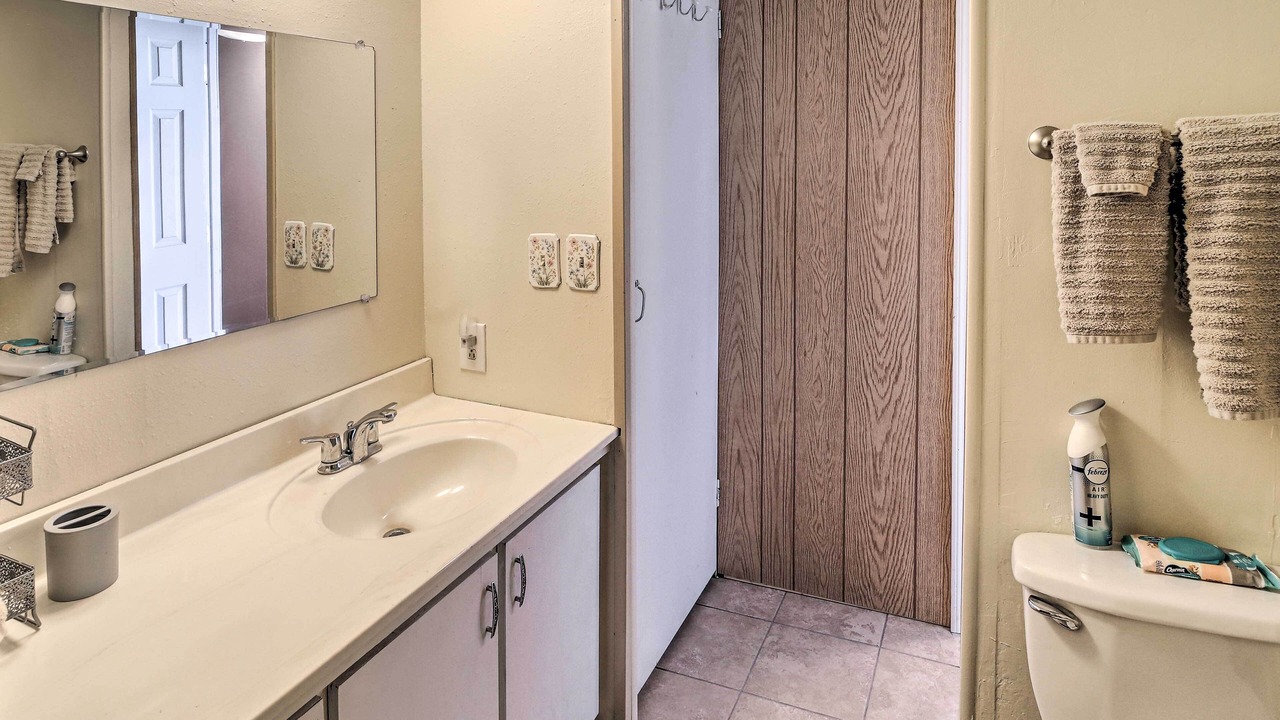 Photo of Bathroom in Roosevelt