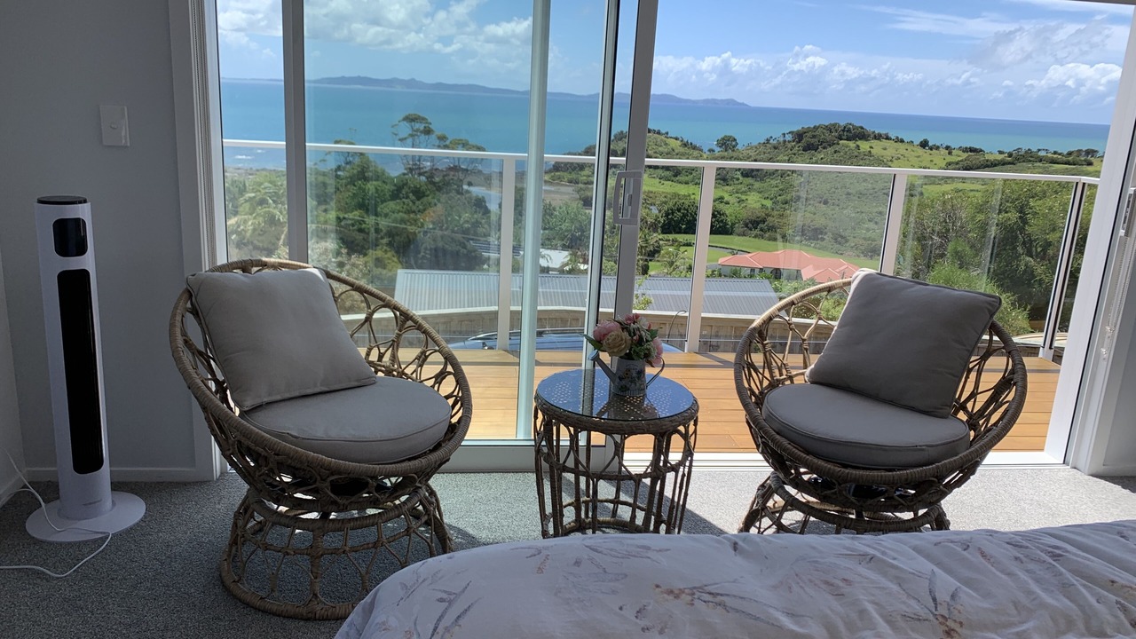 Photo of Others in Cable Bay