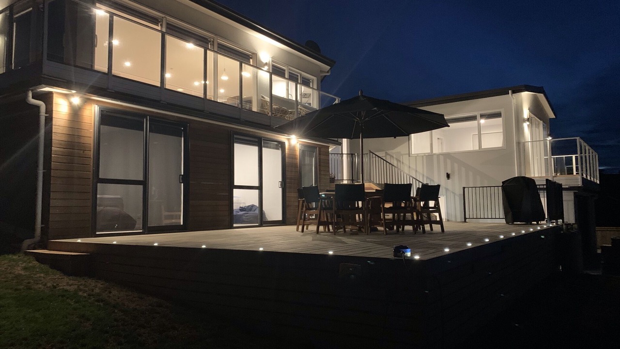 Photo of Others in Cable Bay