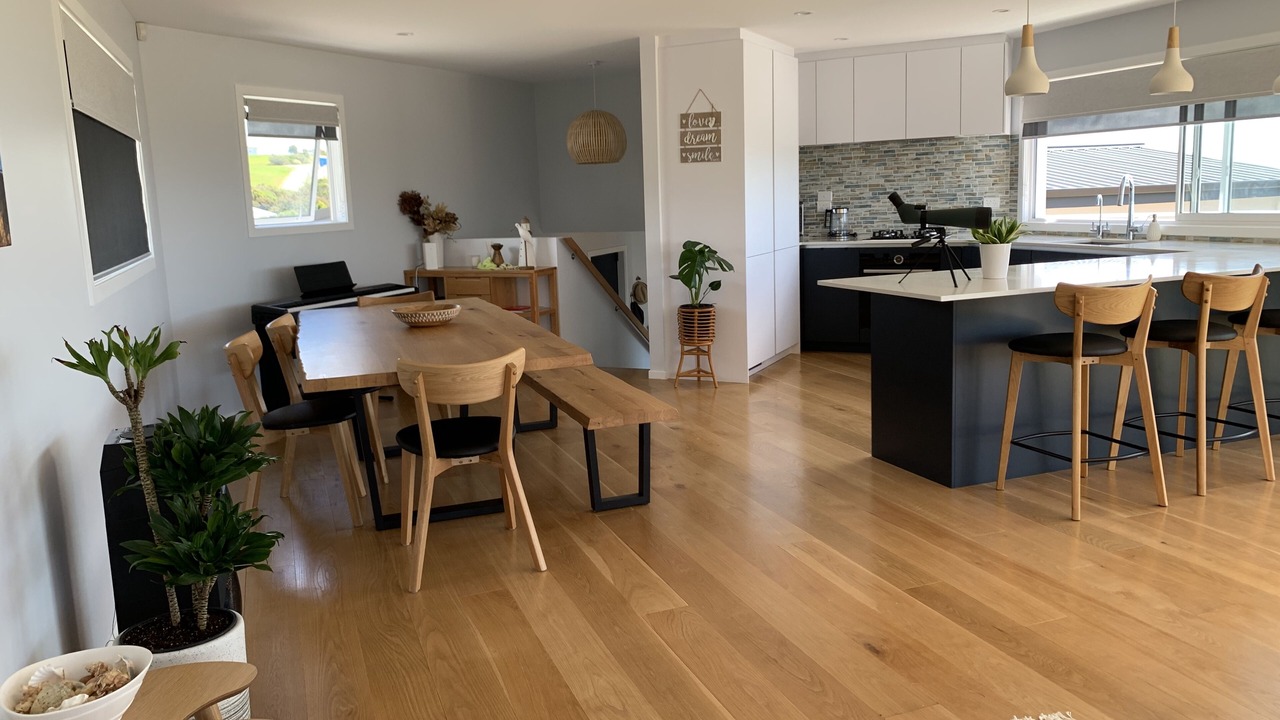 Photo of Others in Cable Bay