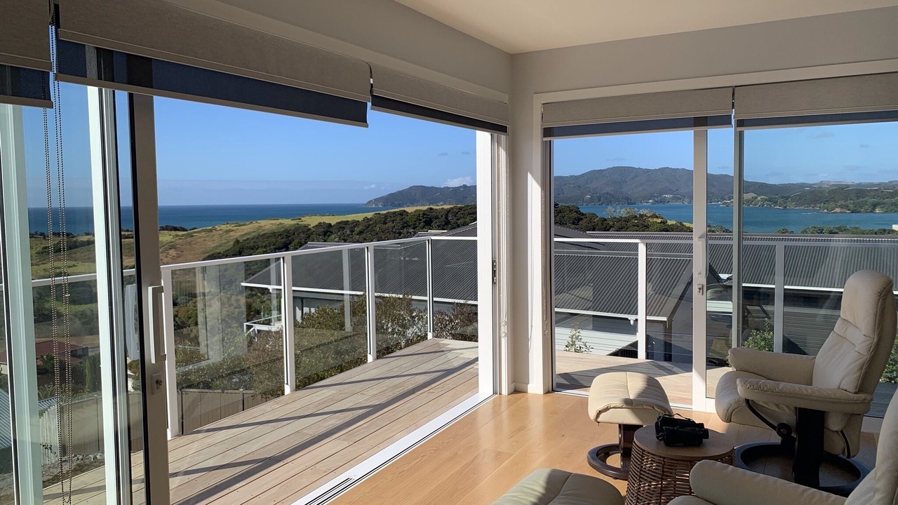 Photo of Others in Cable Bay