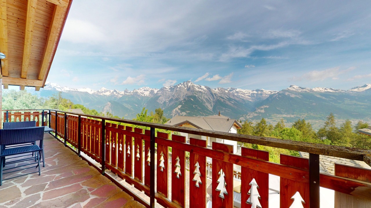 Photo of Outdoor in Saint-Pierre-de-Clages