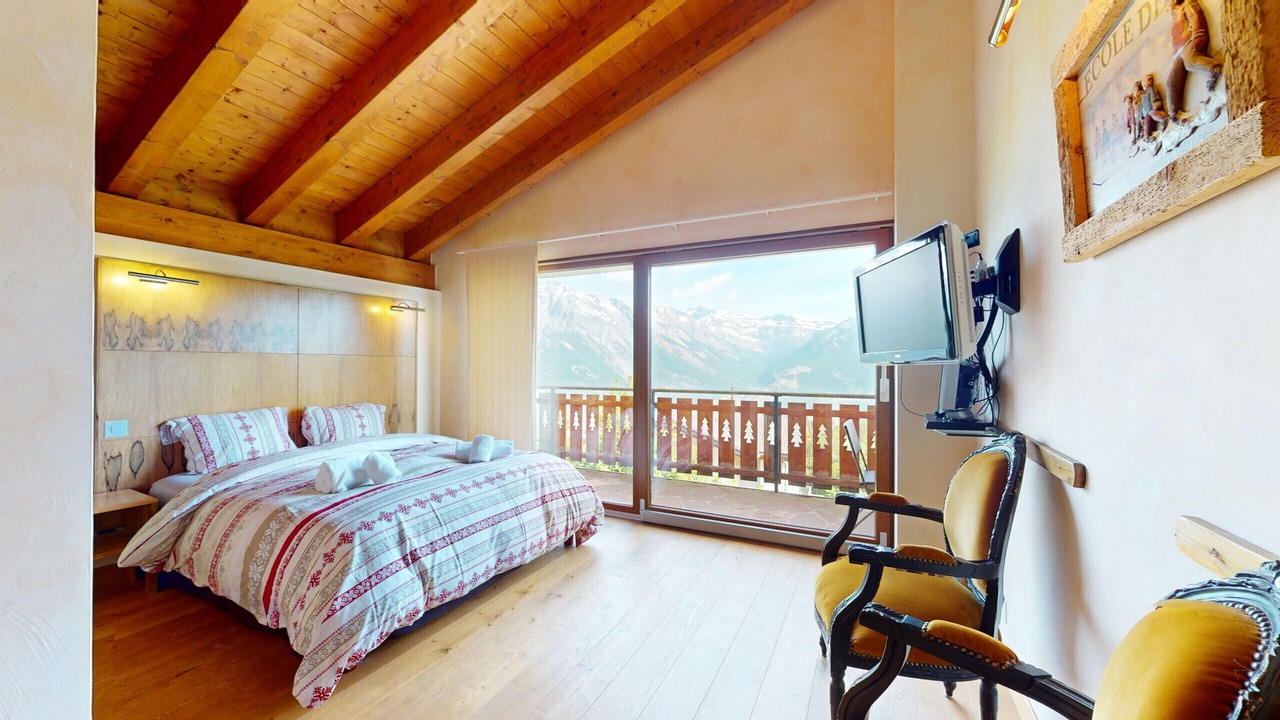 Photo of Bedroom in Saint-Pierre-de-Clages