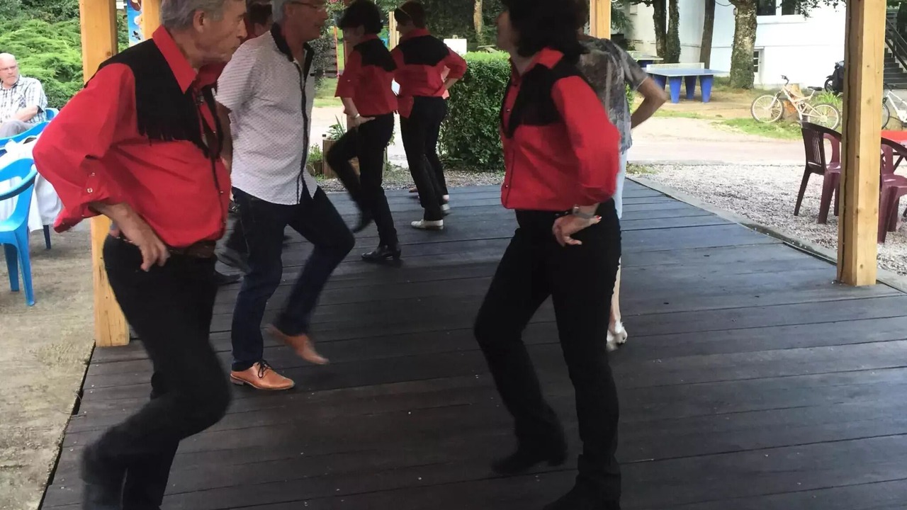 Photo of Patio Balcony in Saint-Honore-les-Bains