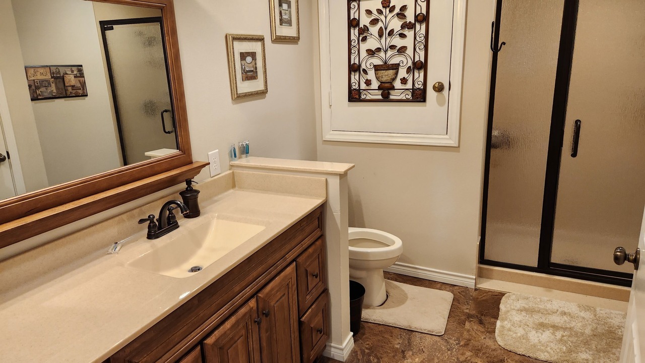 Photo of Bathroom in South Toledo Bend